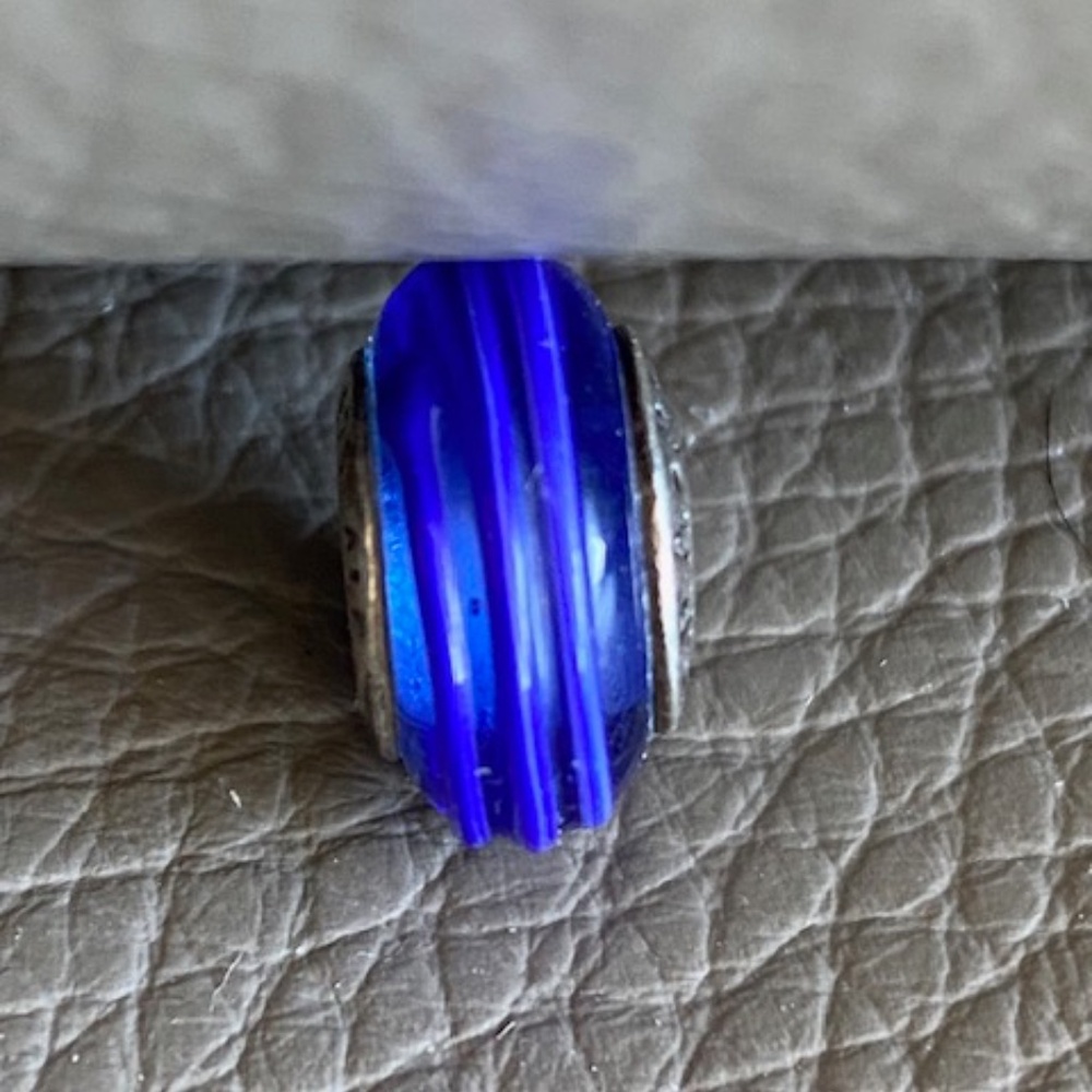 PANDORA original Blue Swirl Ribbon Murano glass charm bead
